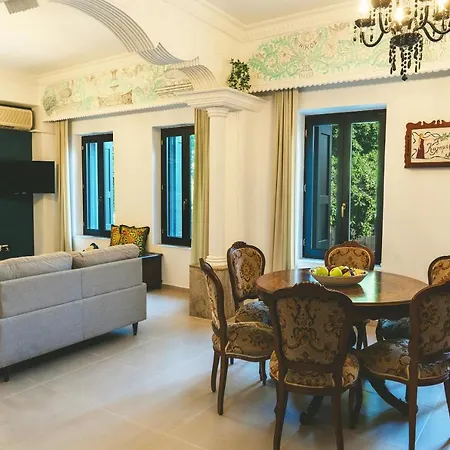 Apartmán Anemoessa Mansion *