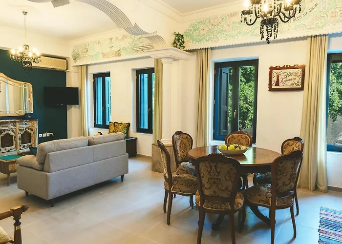 Apartmán Anemoessa Mansion *